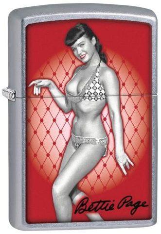 Zapalovač Zippo Bettie Page 29441